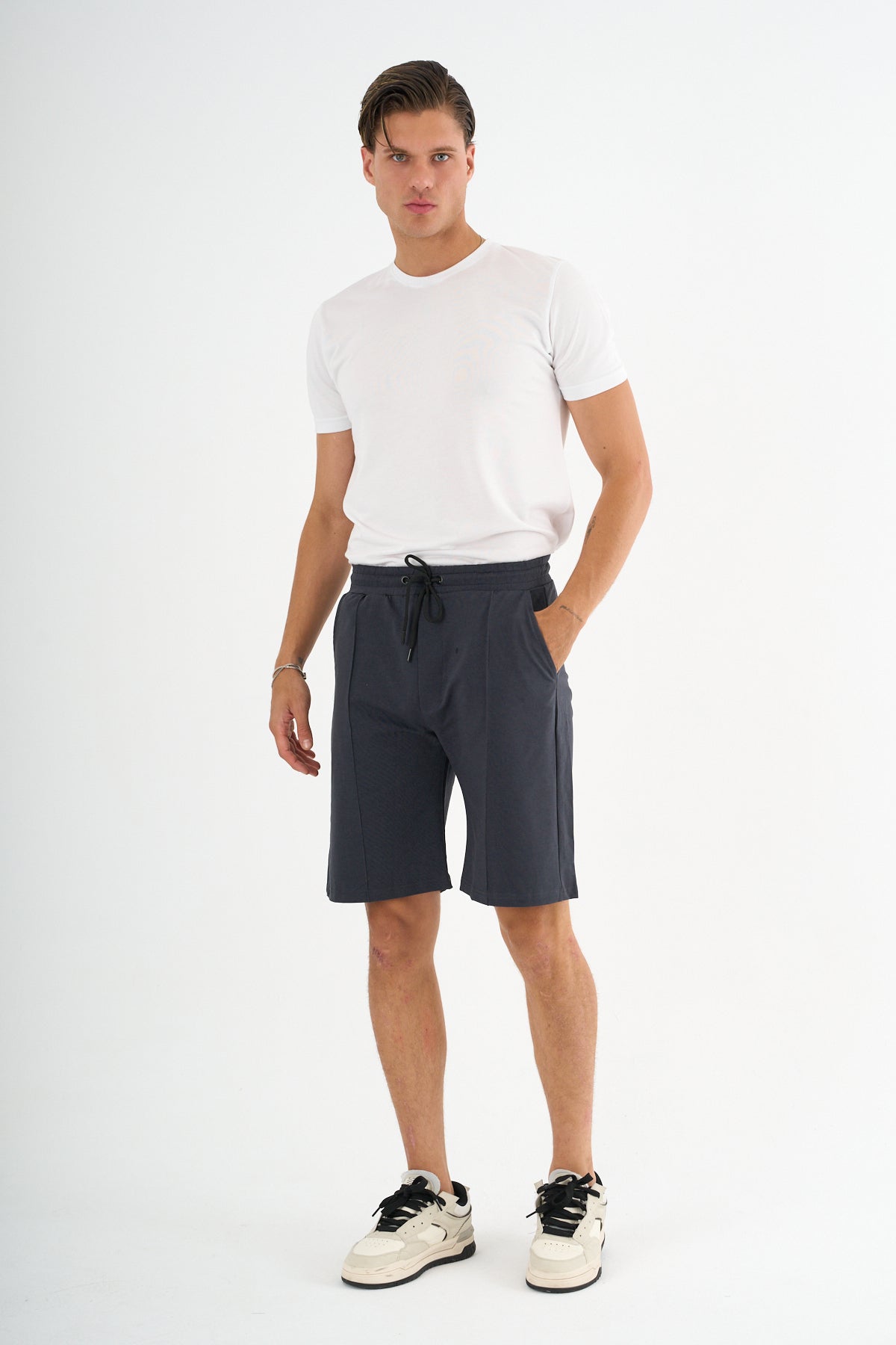 Zane Erkek Comfort Fit Füme Şort & Bermuda