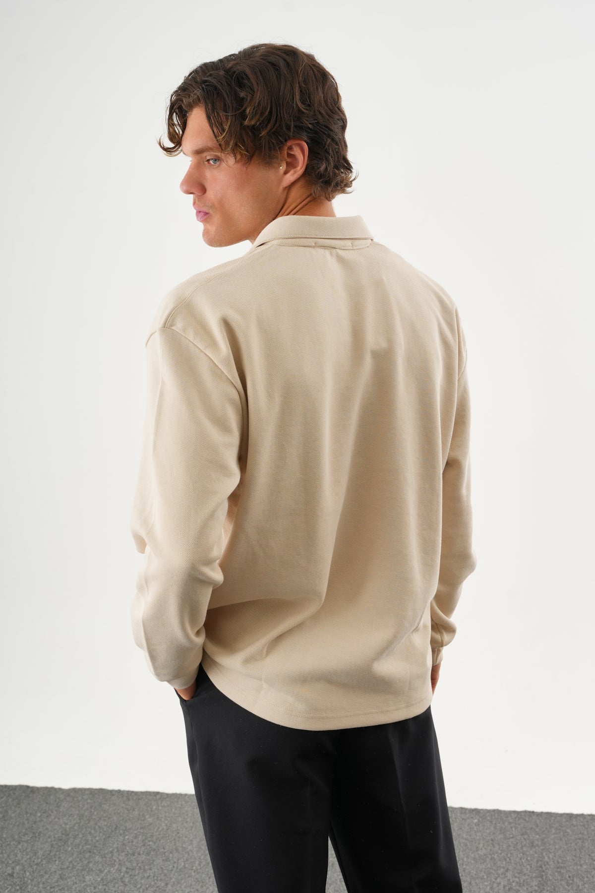 EASE Oversize Sweatshirt Bej